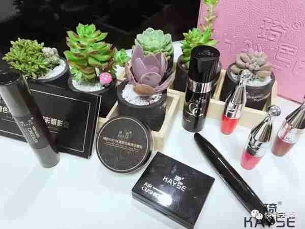 鼻子塌怎么化妆?4个化妆技巧胜过隆鼻!