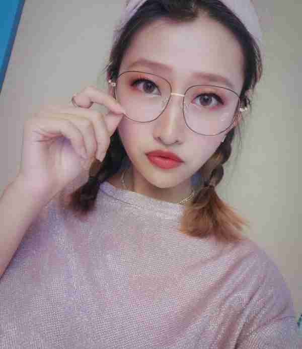 男朋友给20000叫我去隆鼻,我的鼻子真有那么难看吗