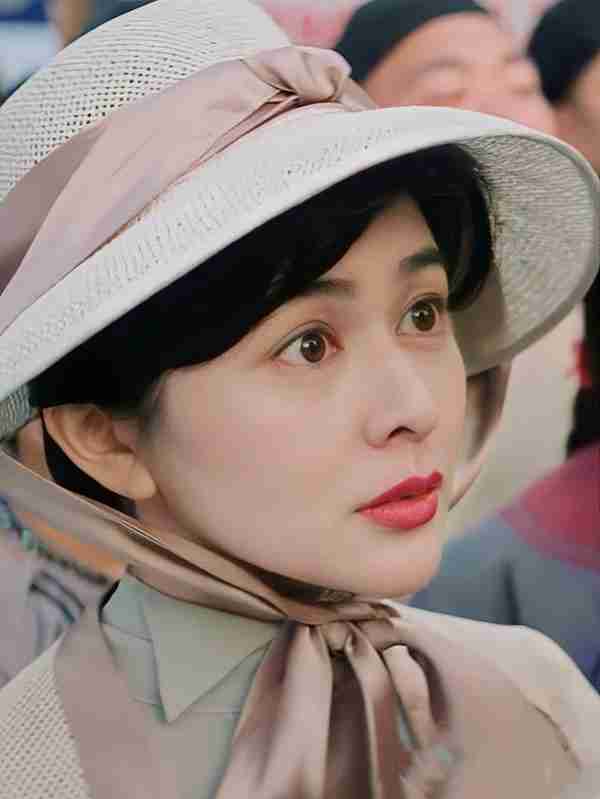 医美水光针、羊胎素盛行,一针58万却供不应求,明星渴望青春永驻