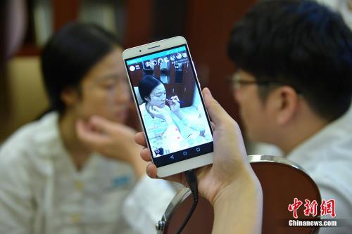 瘦脸针乱象调查:揭开“V”字脸背后的灰色利益链