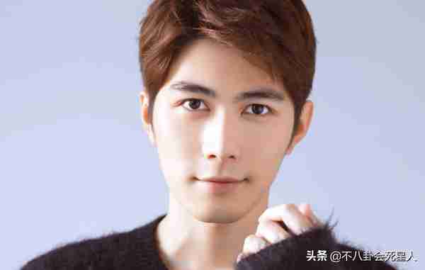 25位明星割过双眼皮,谁自然谁“毁容”一目了然