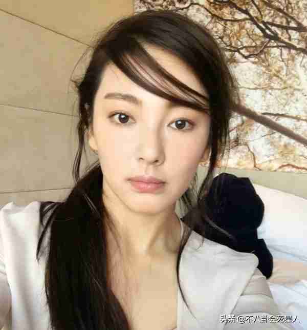 25位明星割过双眼皮,谁自然谁“毁容”一目了然