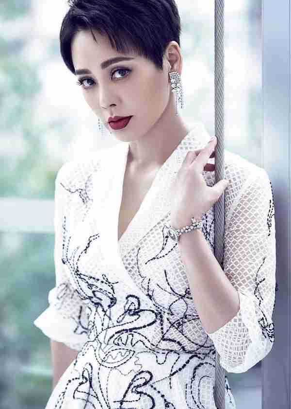 医美水光针、羊胎素盛行,一针58万却供不应求,明星渴望青春永驻