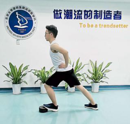求美需谨慎！深圳一少女打瘦腿针致小腿肌肉挛缩 变长短腿