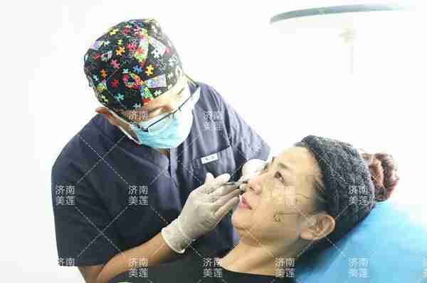 你知道你往脸上打的玻尿酸,是哪一类么?