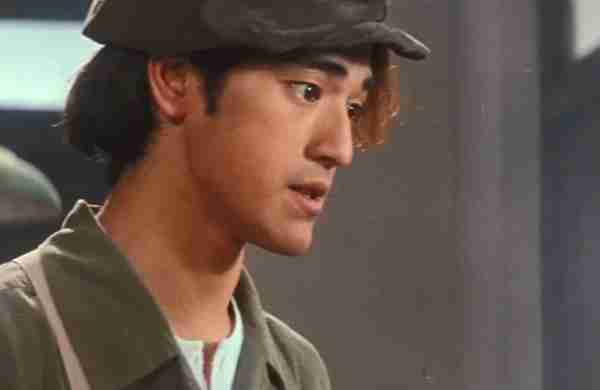 他们的“双眼皮”竟不是原装,原来功夫巨星和颜值男神也曾动过刀