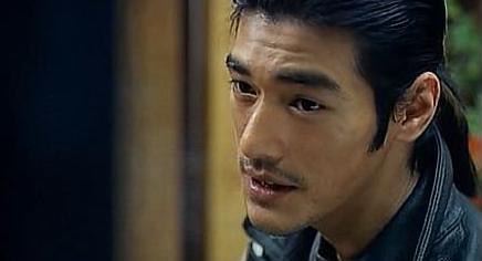 他们的“双眼皮”竟不是原装,原来功夫巨星和颜值男神也曾动过刀