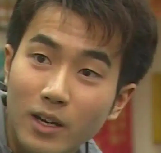 他们的“双眼皮”竟不是原装,原来功夫巨星和颜值男神也曾动过刀