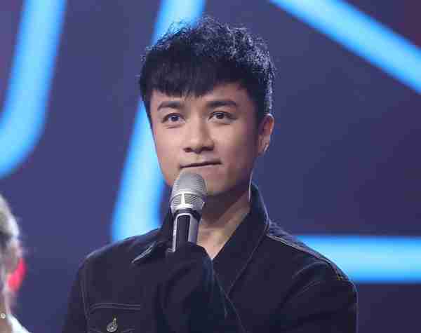 他们的“双眼皮”竟不是原装,原来功夫巨星和颜值男神也曾动过刀